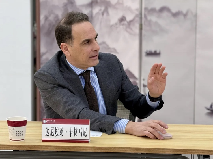 Work Updates | Professor Daniele Caramani from the University of Zurich Visits the School of Global and Area Studies and the Joint Institute for European Studies (MOE)